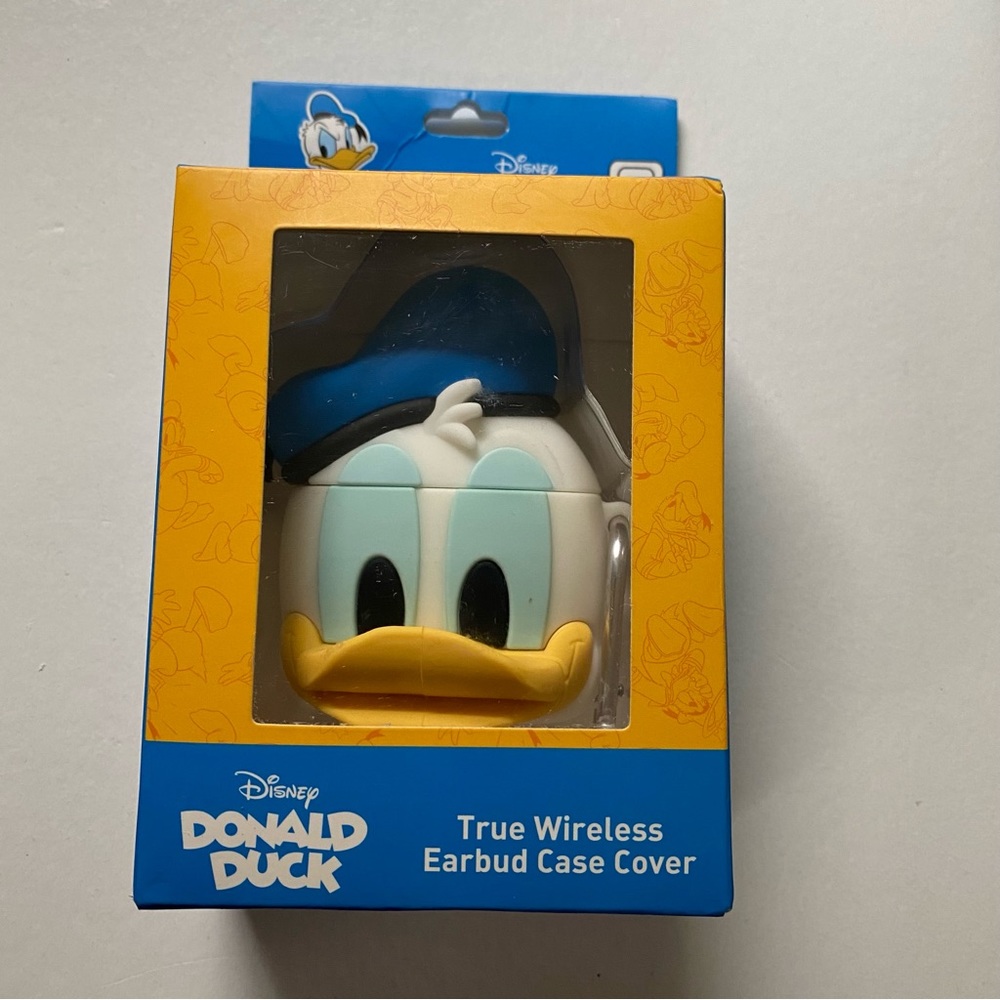 Airpod cover case: Donald Duck
